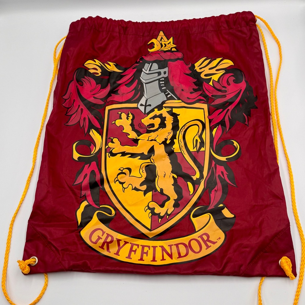 Universal Studios Harry Potter Mascot Gryffindor Maroon Drawstring Backpack Bag